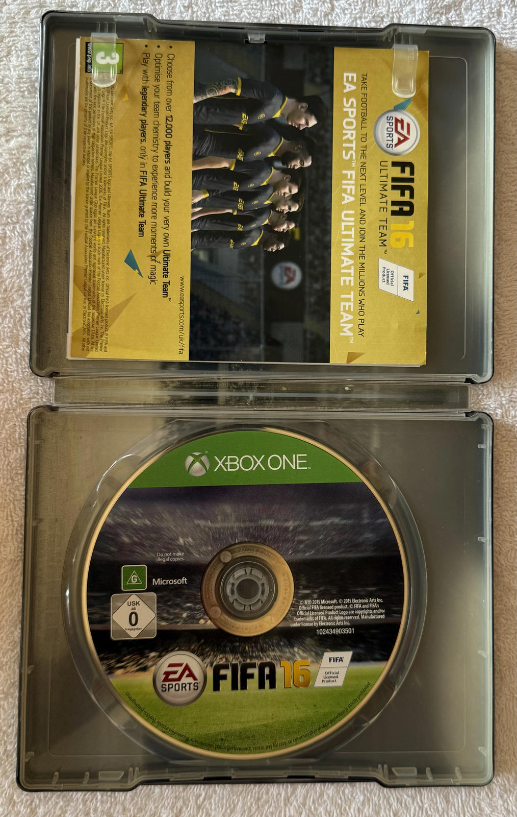 XBox one - FIFA 16 steel box