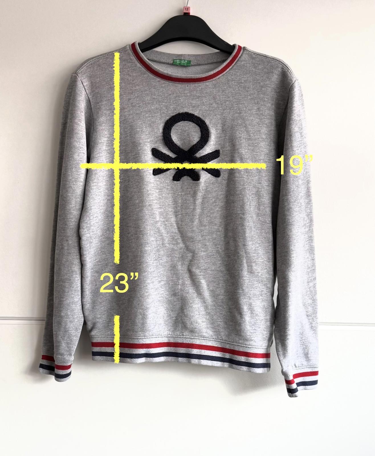 United Colors of Benetton sweater childrens age 11-12 (sku B6)