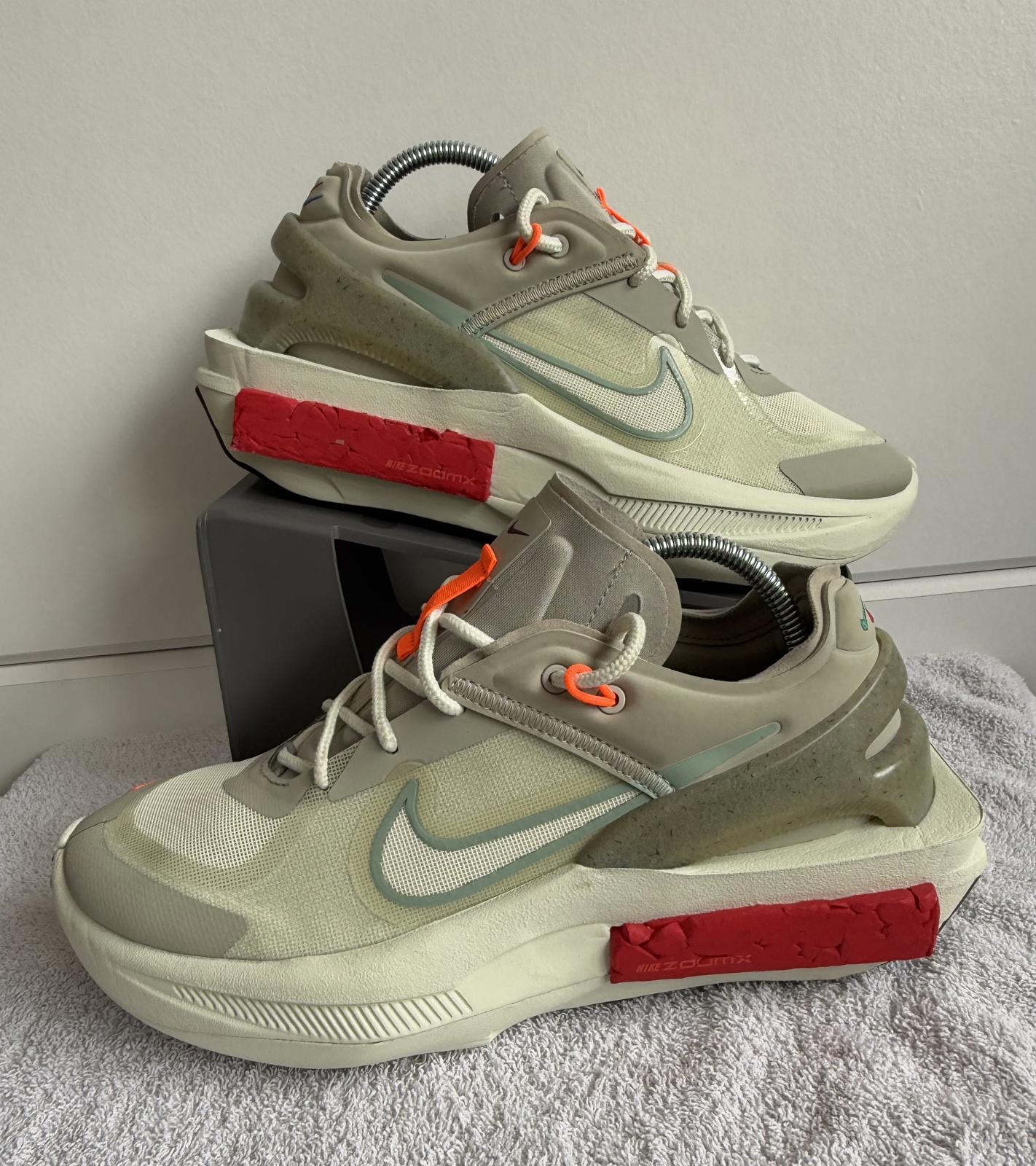 Nike Fontana Edge "Stone Sea Glass" Womens size 6 (SKU 7)