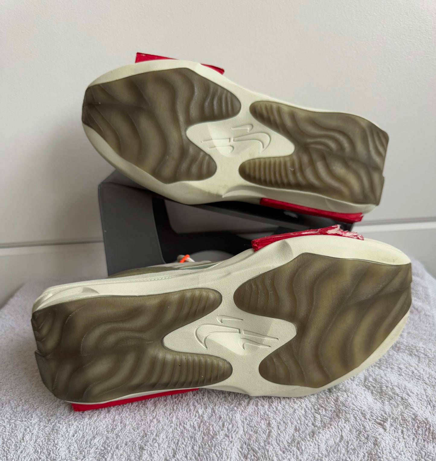 Nike Fontana Edge "Stone Sea Glass" Womens size 6 (SKU 7)