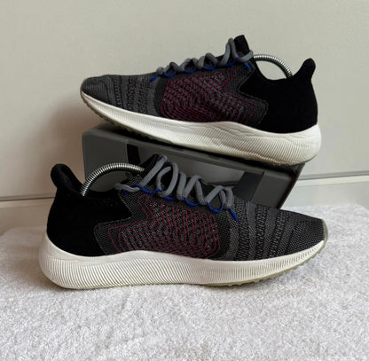 New Balance Fuel Cell Rebel size 7 (SKU 9)