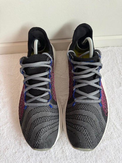New Balance Fuel Cell Rebel size 7 (SKU 9)