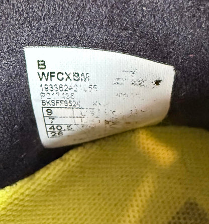 New Balance Fuel Cell Rebel size 7 (SKU 9)