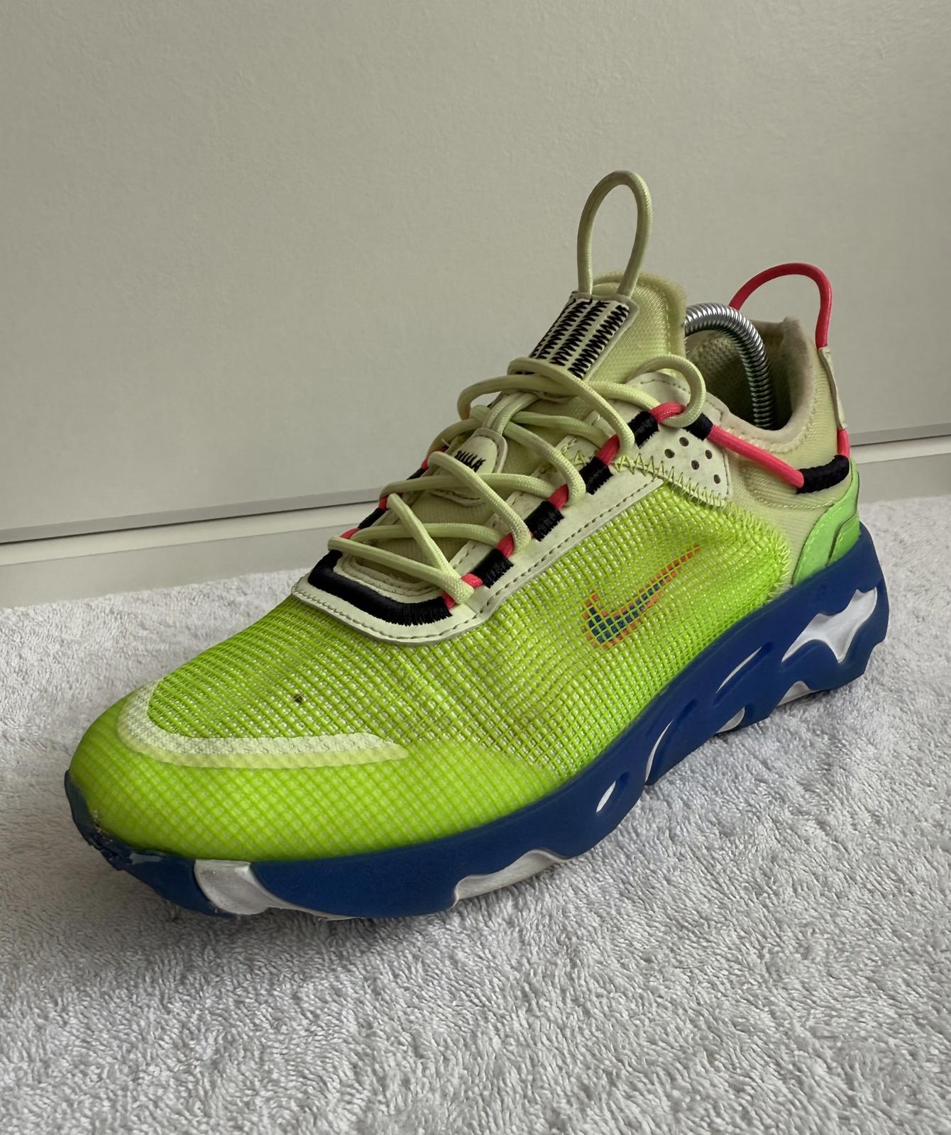 Nike React Live (Green) size 6 (SKU 1)