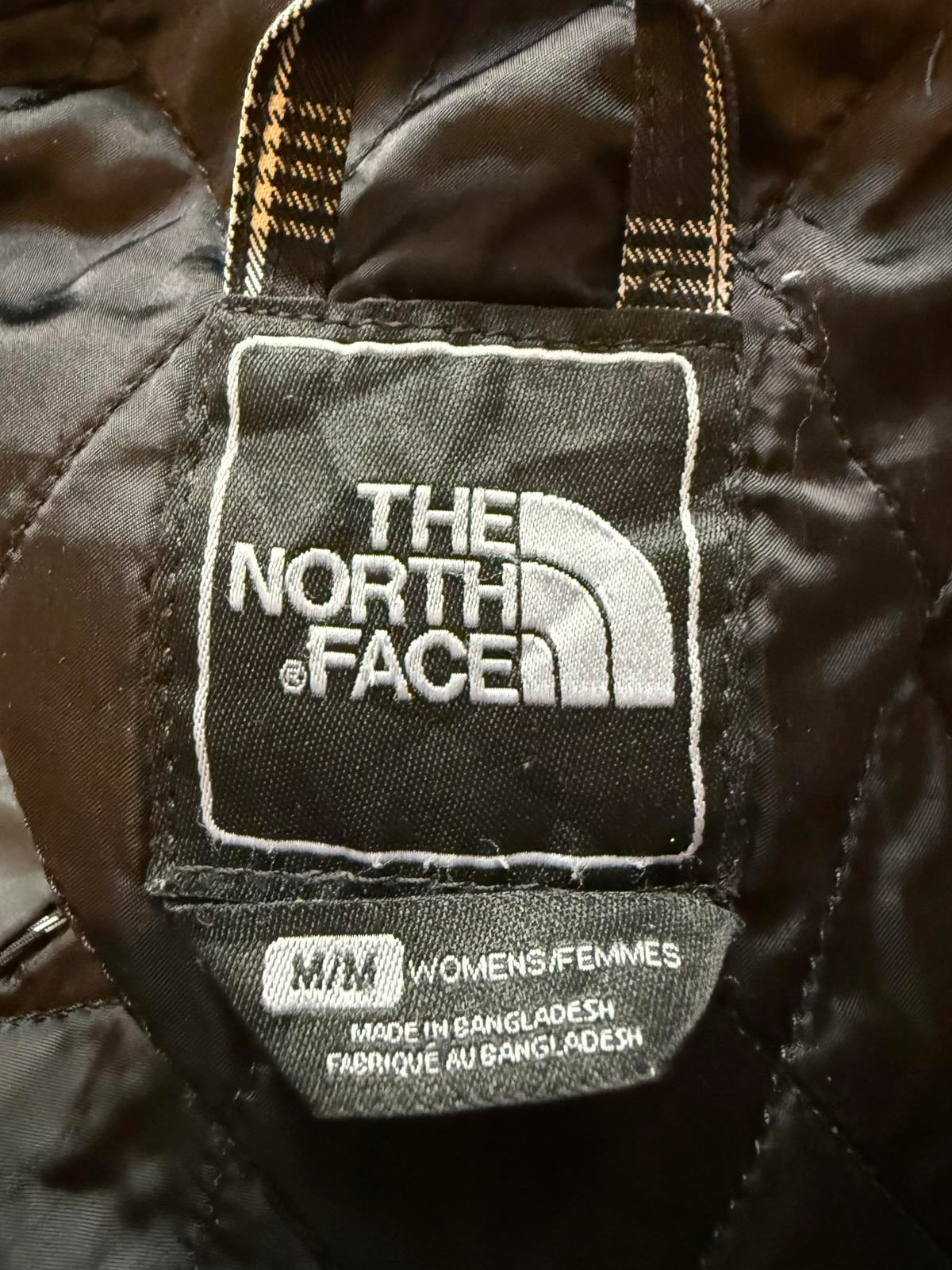 The North Face Women's Plaid Deluxe Toggle Ski Jacket size M (SKU F2)