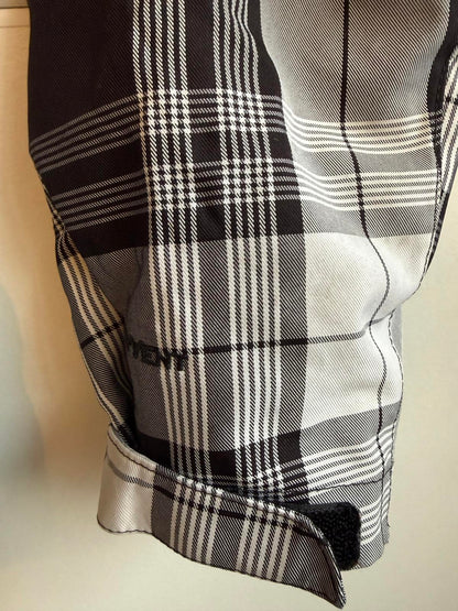 The North Face Women's Plaid Deluxe Toggle Ski Jacket size M (SKU F2)