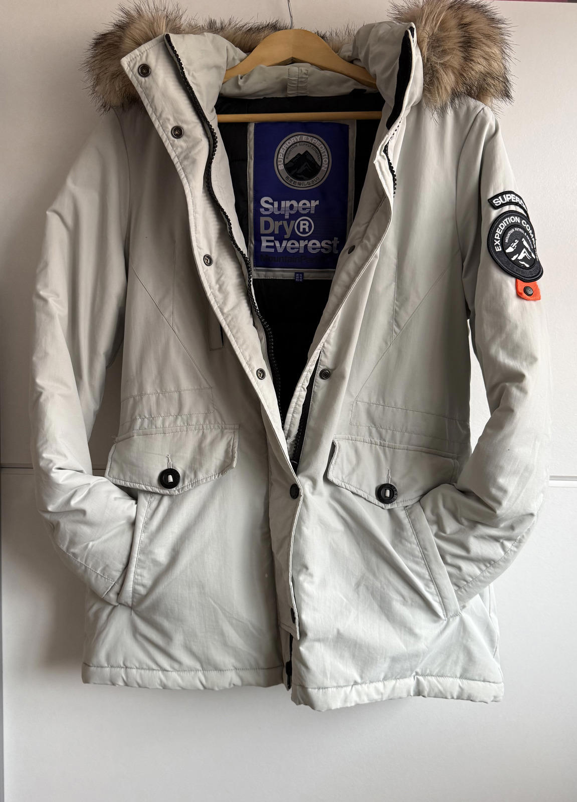 Superdry women's Ashley Everest parka jacket size L (sku D1)