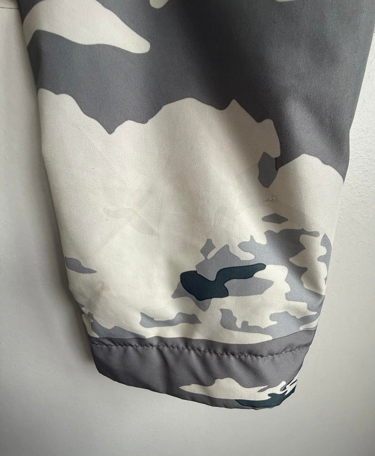 Napapijri Rainforest Winter Jacket "Camo Ice" size S RARE (sku B3)