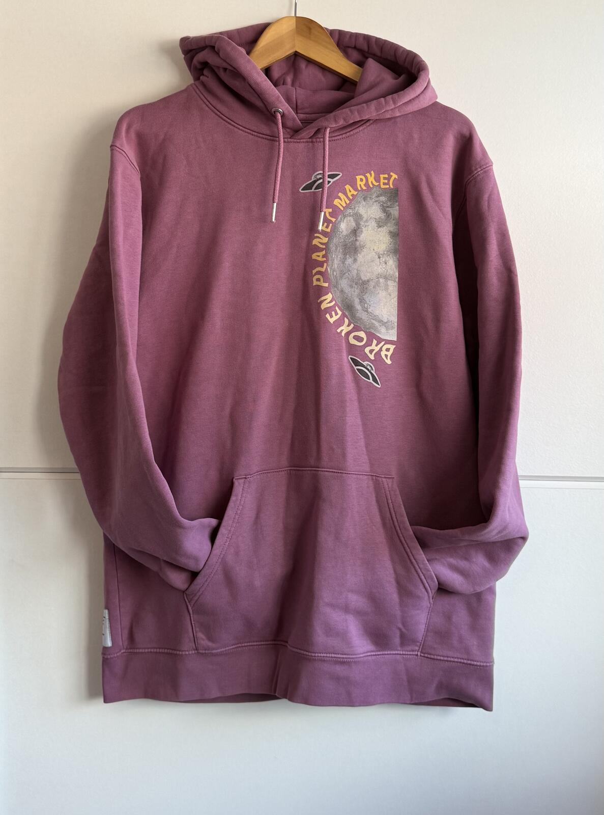 Broken Planet "Follow your nightmares" hoodie size xxl (sku C5)
