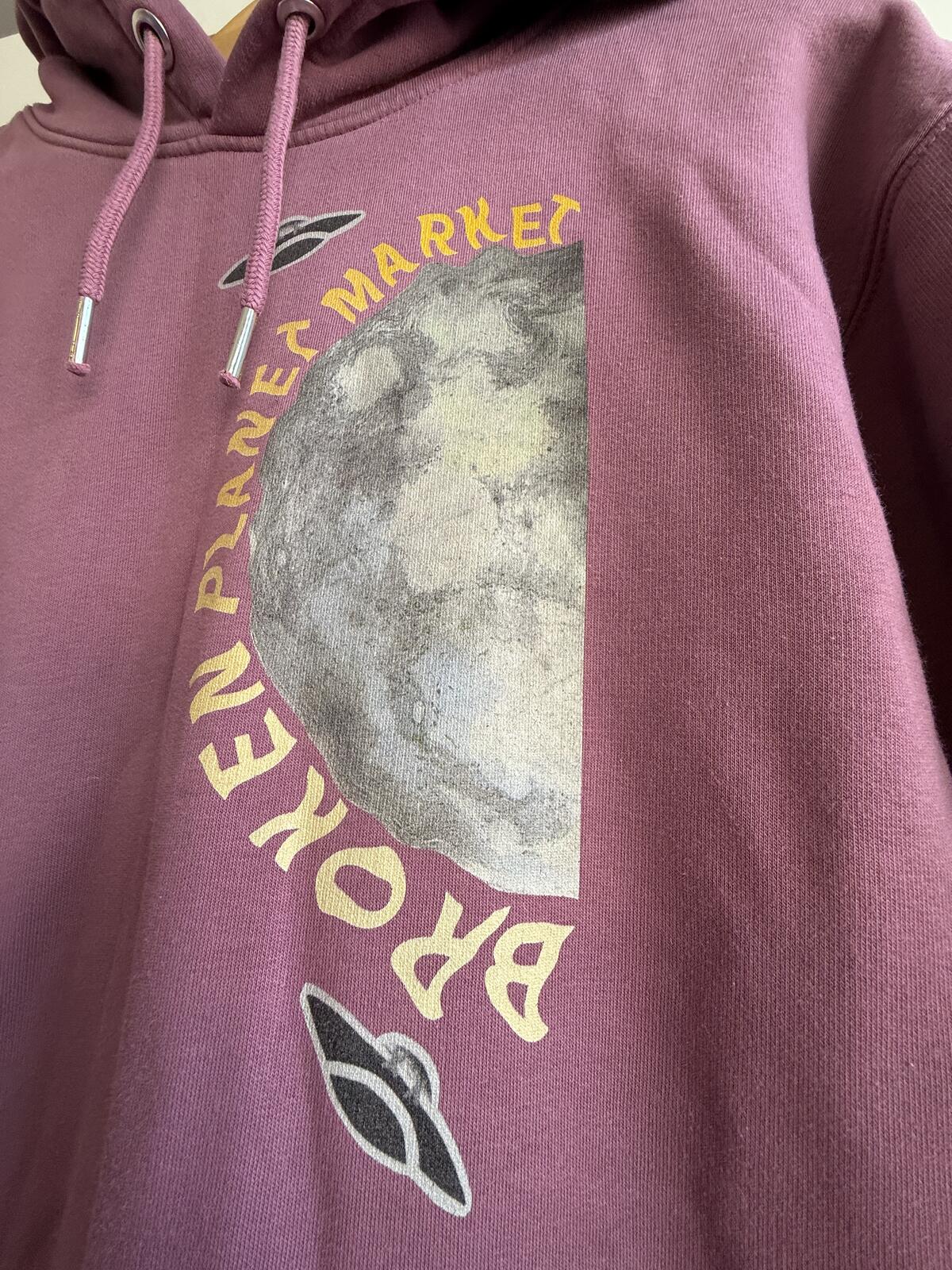 Broken Planet "Follow your nightmares" hoodie size xxl (sku C5)