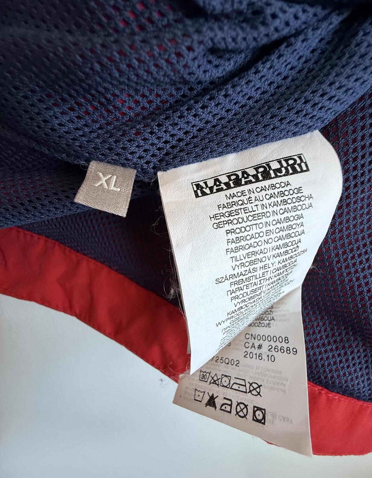 Napapijri Rainforest Summer Anorak "red" size xl (sku C10)