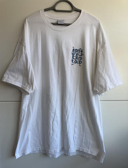 Boys get sad too T-shirt "black barbed wire" size 3xl (sku C2)