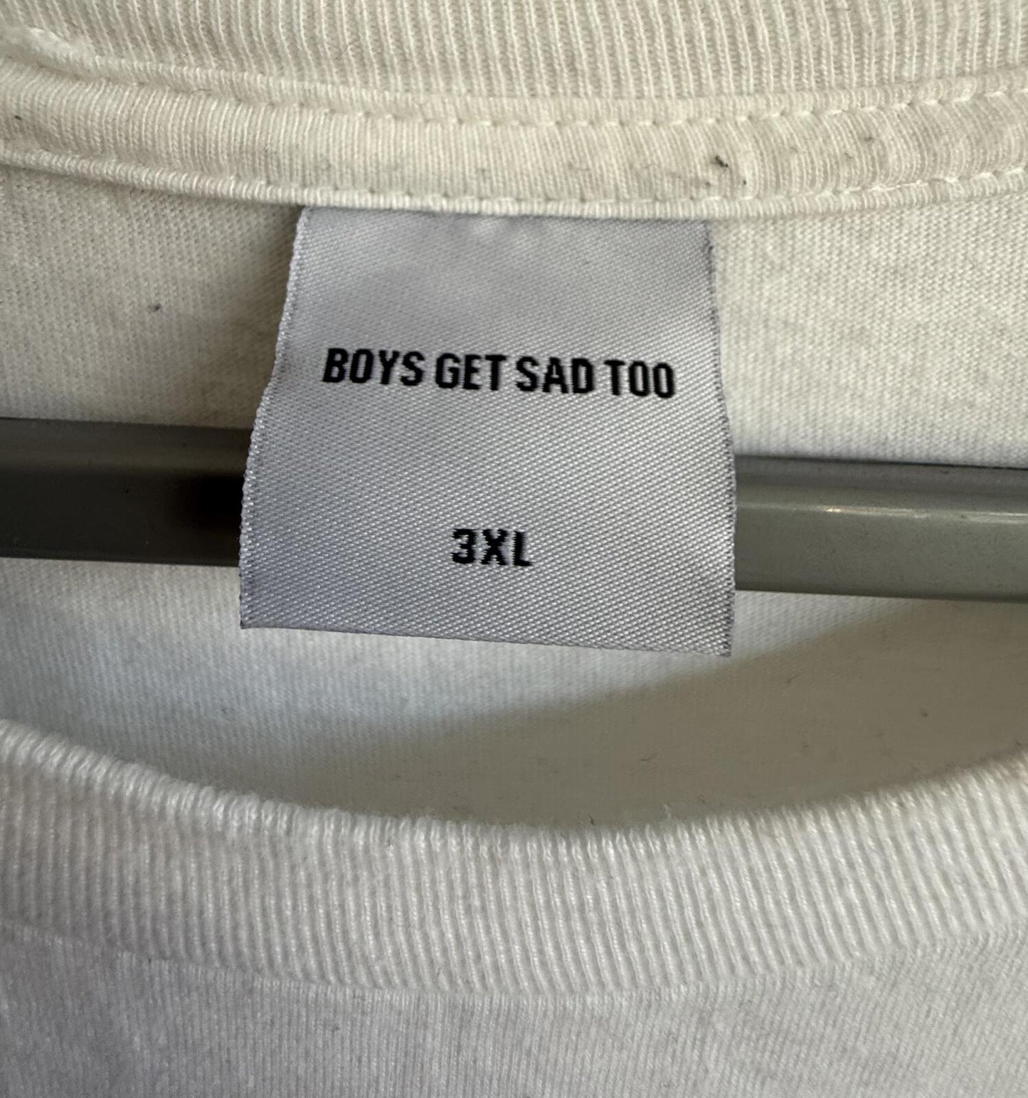 Boys get sad too T-shirt "black barbed wire" size 3xl (sku C2)