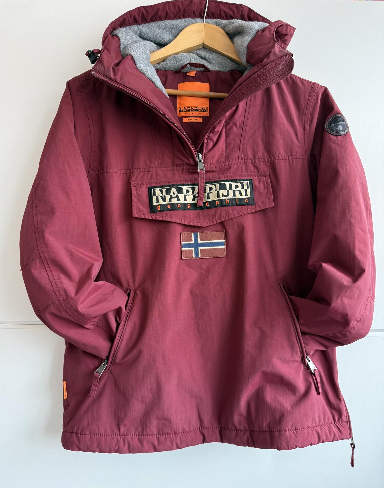 Napapijri Rainforest Winter anorak "burgundy" size M (sku H1)