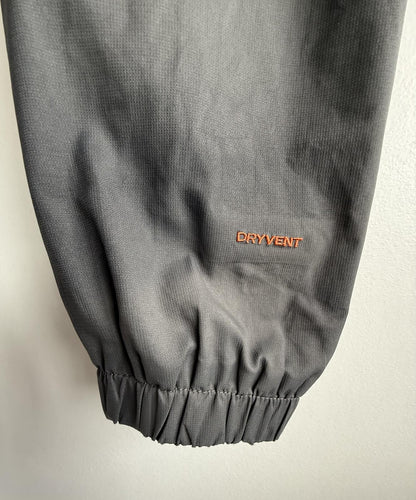 The North Face HyVent windbreaker " grey/charcoal " size xxl (sku H2)