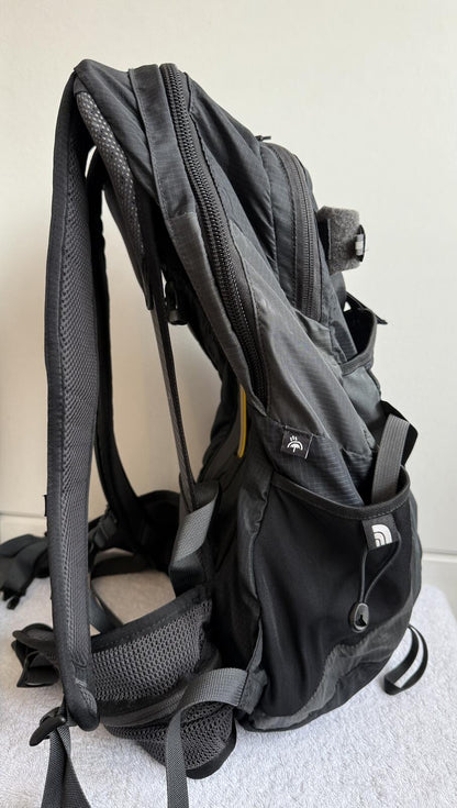The North Face Alteo 25 Backpack "black" (sku  )
