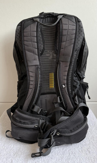 The North Face Alteo 25 Backpack "black" (sku  )