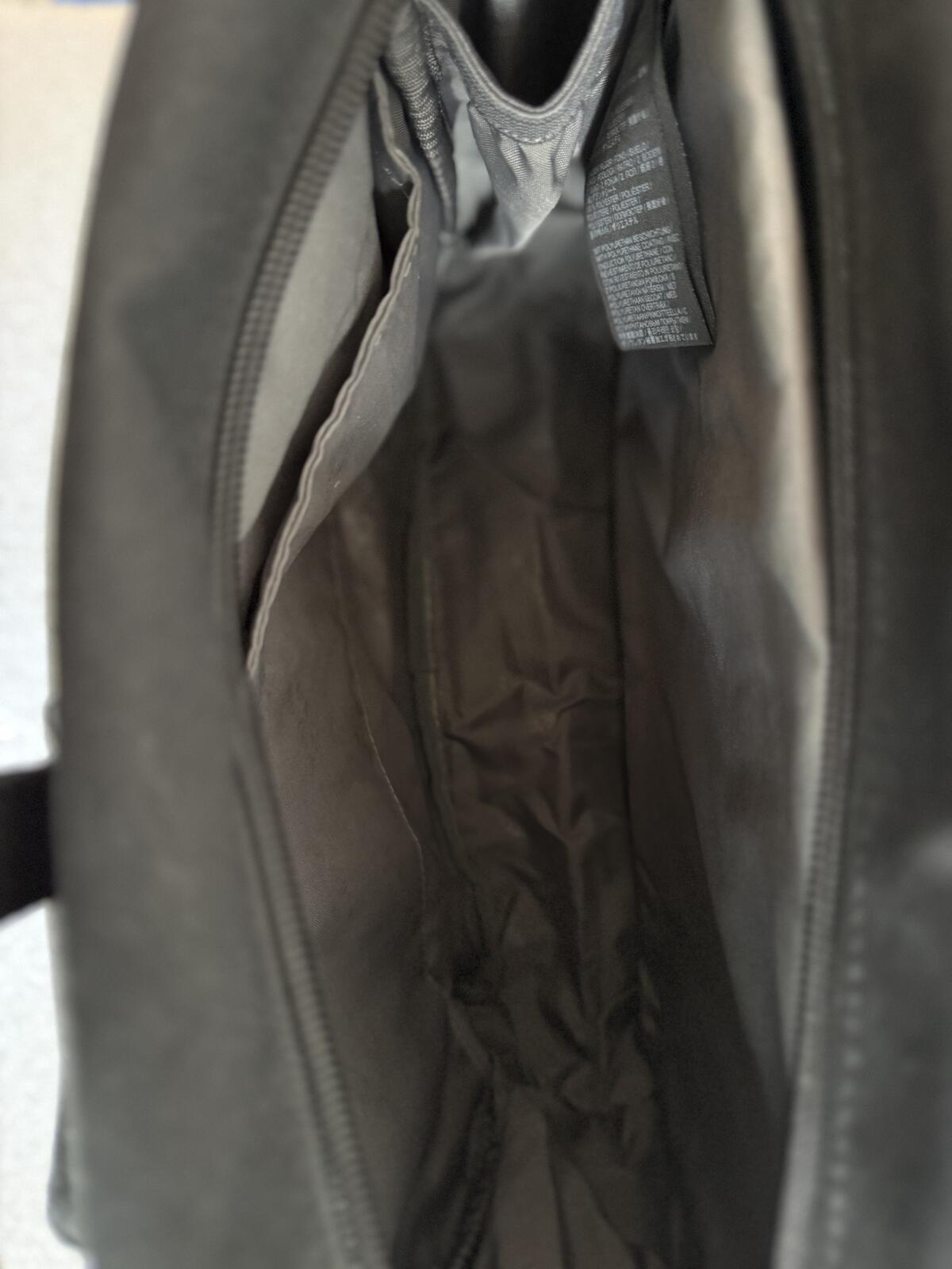 Jack Wolfskin Camden Town messenger bag "black"