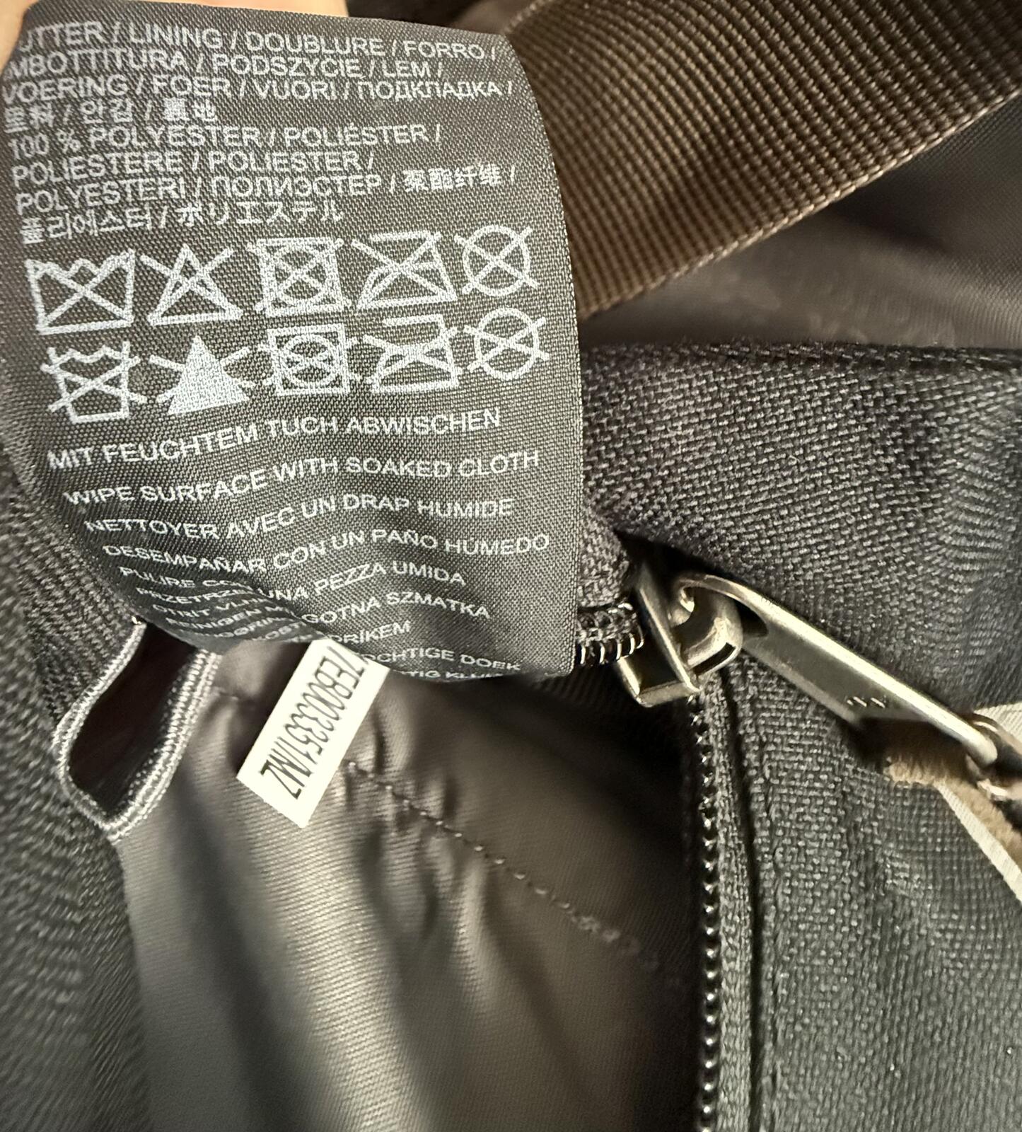 Jack Wolfskin Camden Town messenger bag "black"