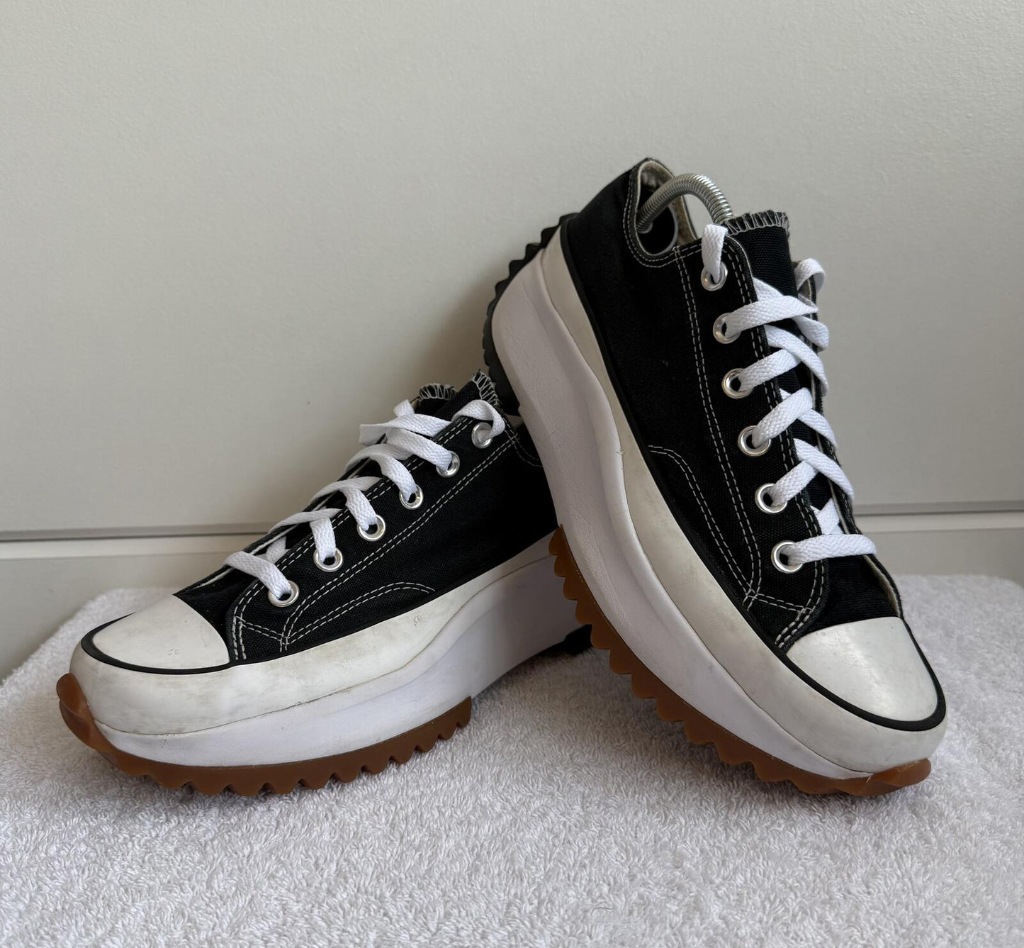 Converse Run Star Hike Low "Black" size 6.5 (sku 21)