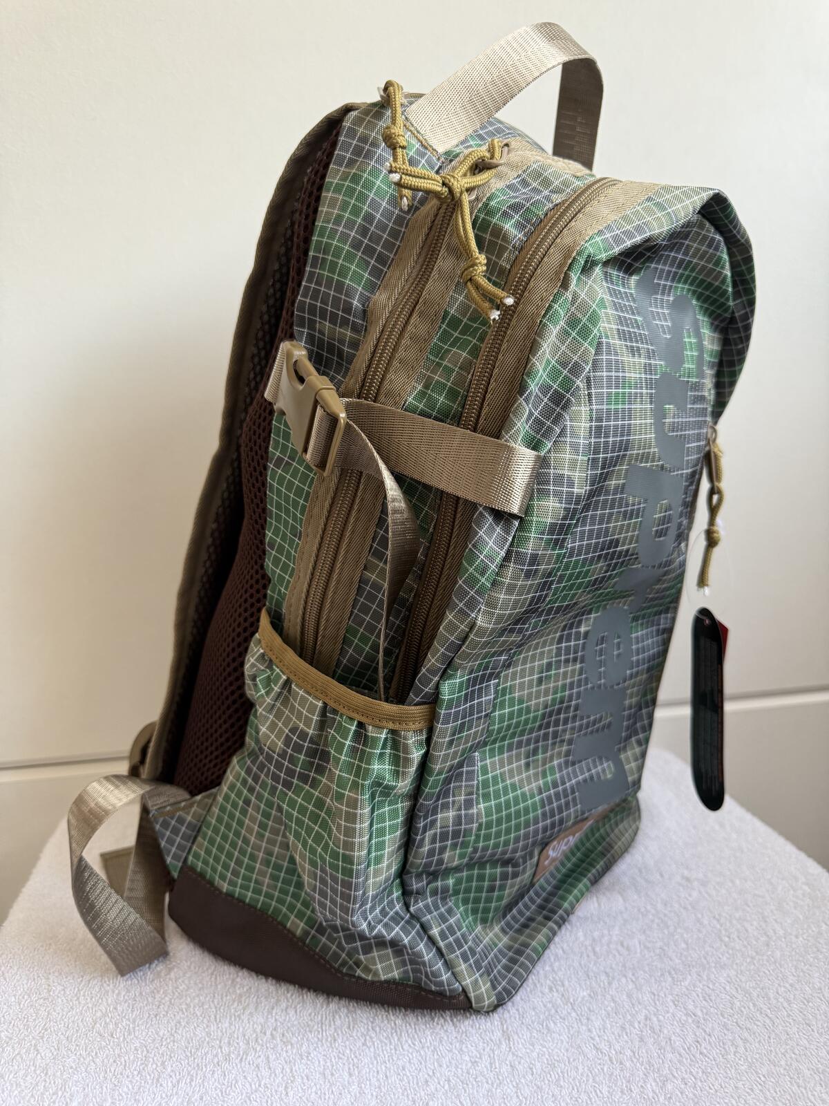 Supreme Backpack (SS24) Woodland Camo 23ltr (sku  )