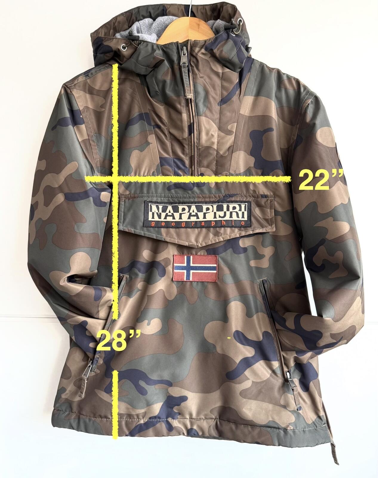 Napapijri Rainforest Camouflage Winter Anorak size S (sku E7)