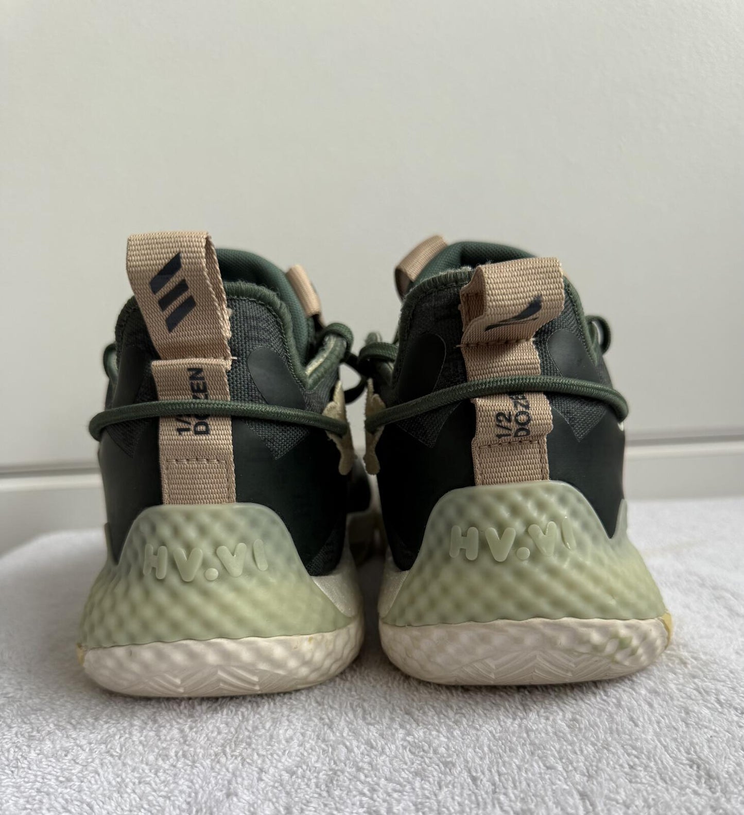 Adidas Harden Vol. 6 "Green Oxide Monogram" size 5.5 (sku )