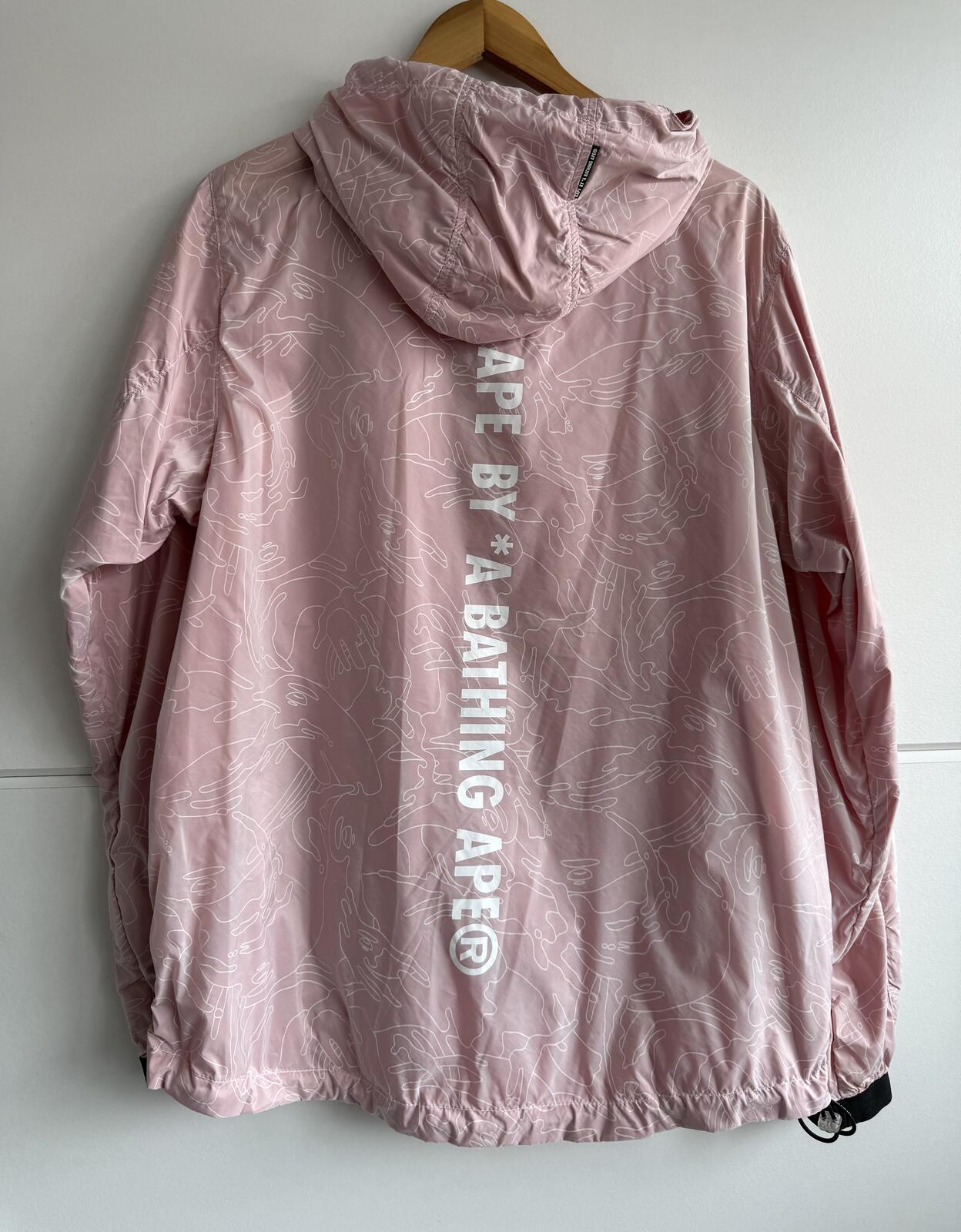 AAPE BY A BATHING APE® Light Pink Camo Anorak size L (sku G3)
