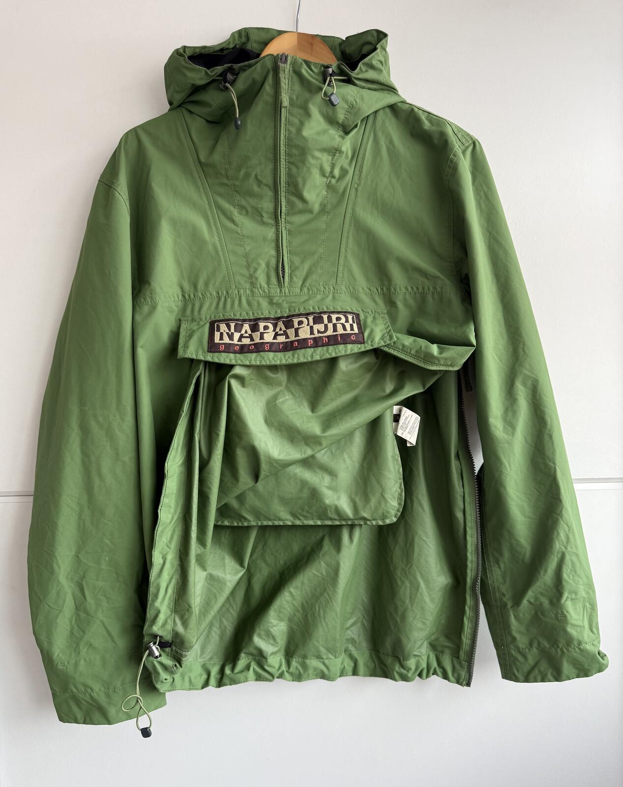 Napapijri Rainforest Summer jacket size M (sku G2)