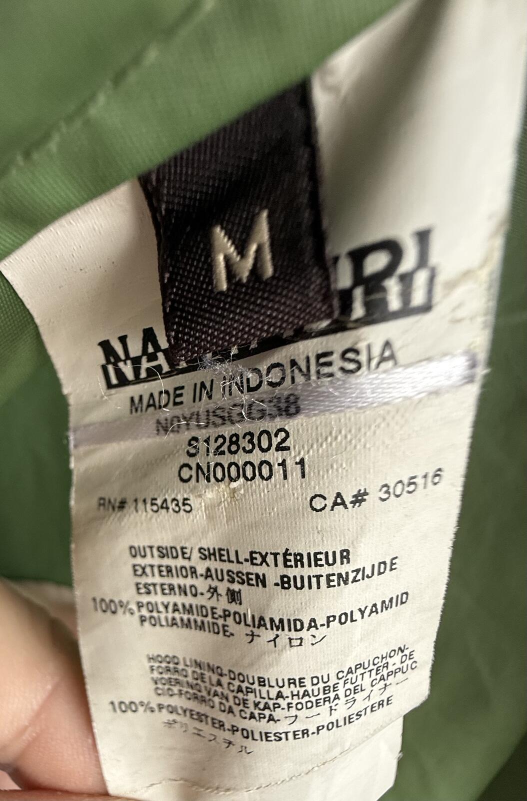 Napapijri Rainforest Summer jacket size M (sku G2)