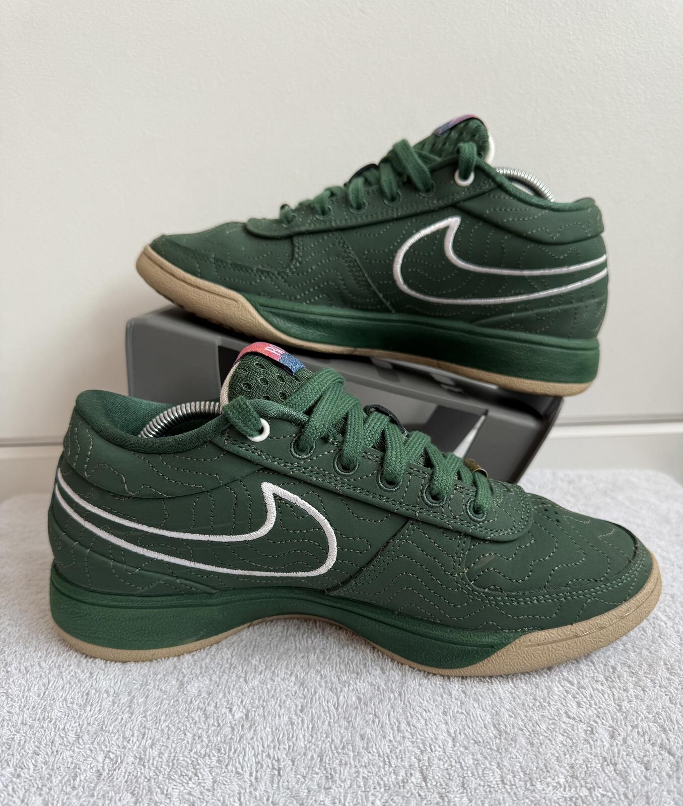 Nike Book 1 "Flagstaff" "verdant green" size 6 (sku 31)