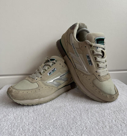 Hi-Tec Silver Shadow OG Trainer size 6 (sku 32)